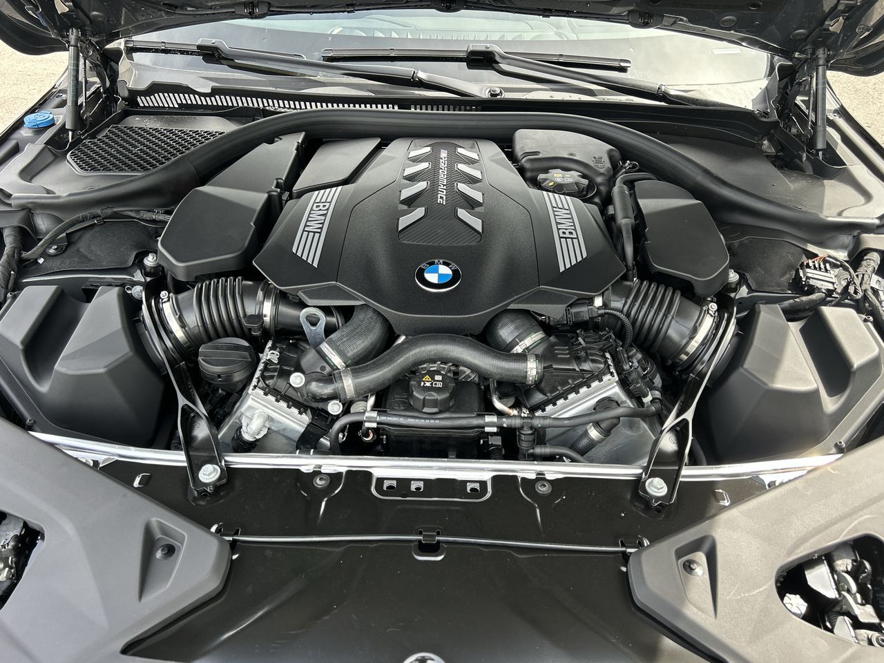 BMW 8 Series Coupe  2026 à Aurora, Ontario