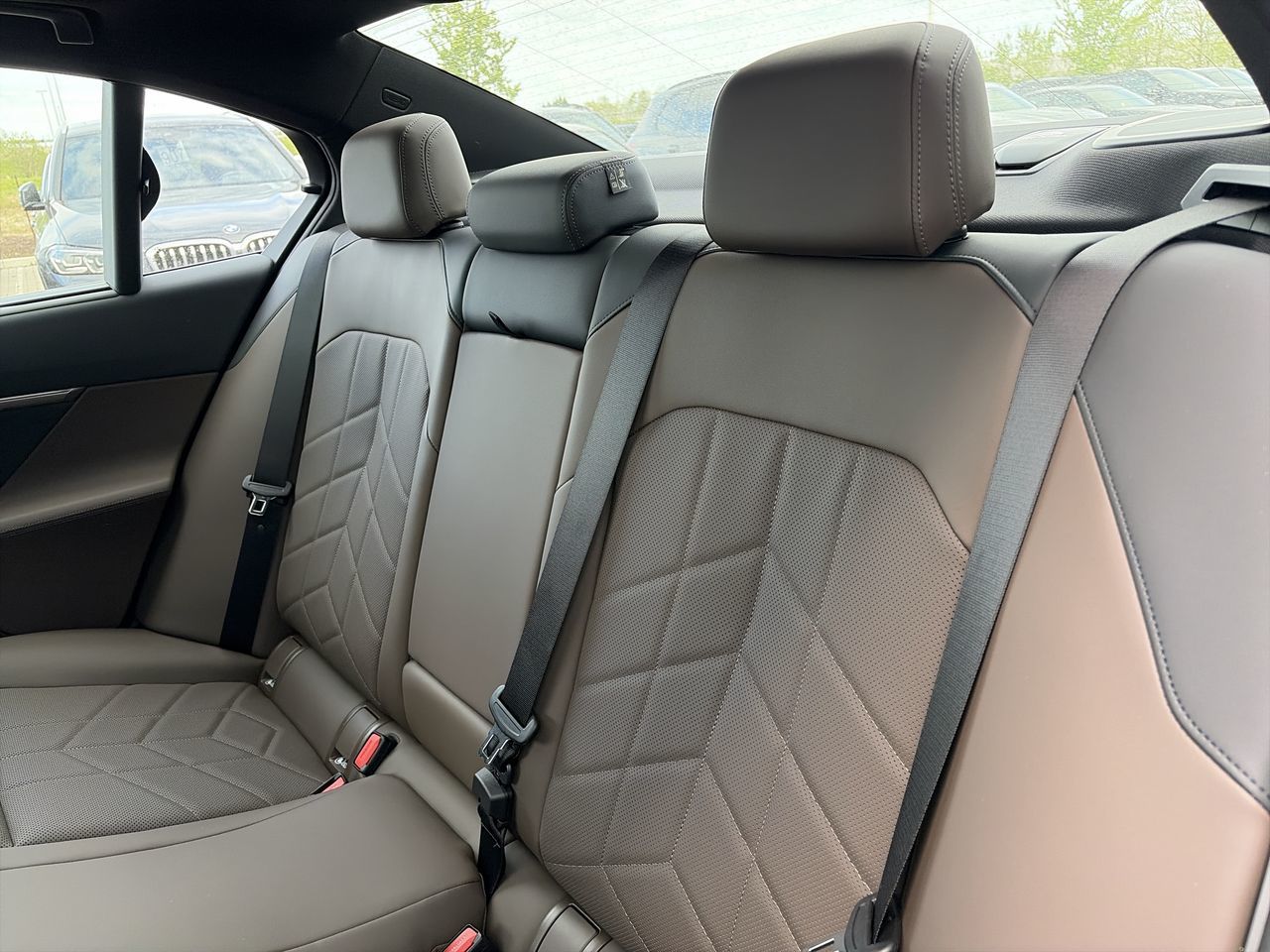 2026 BMW i5 in Aurora, Ontario
