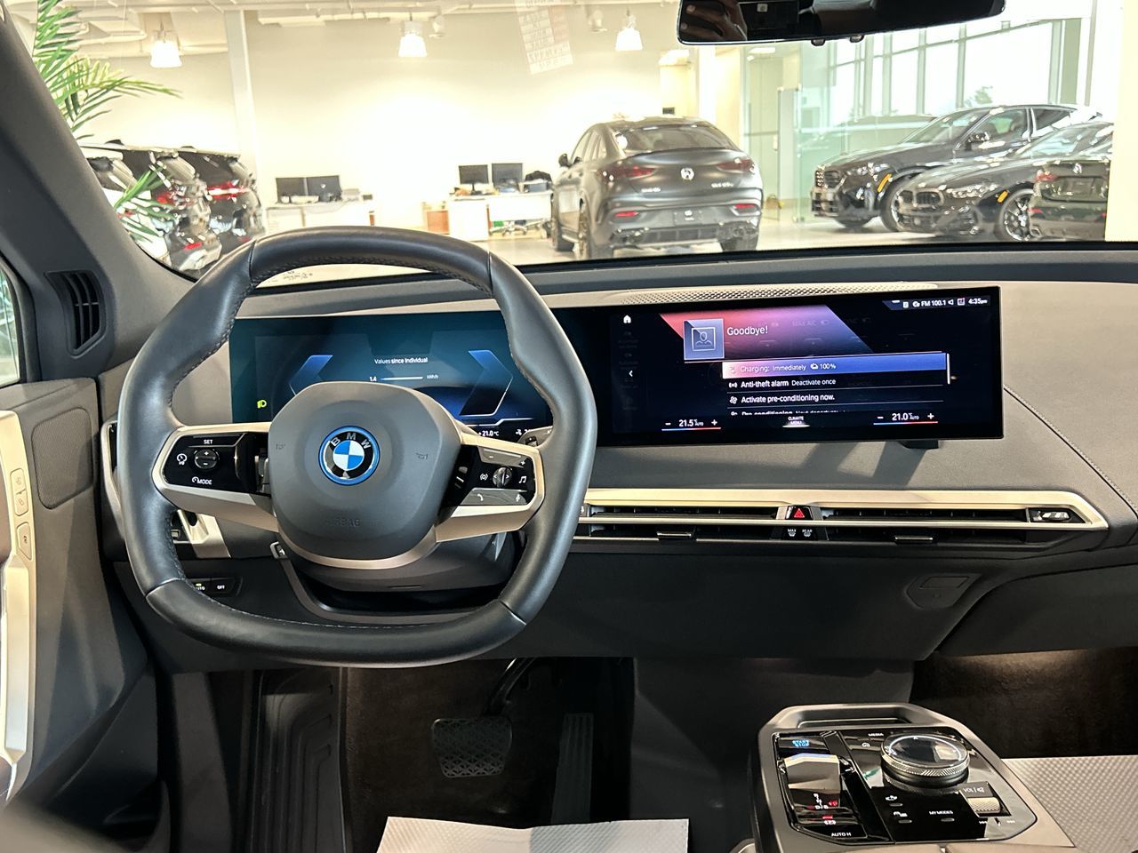 2023 BMW iX in Aurora, Ontario