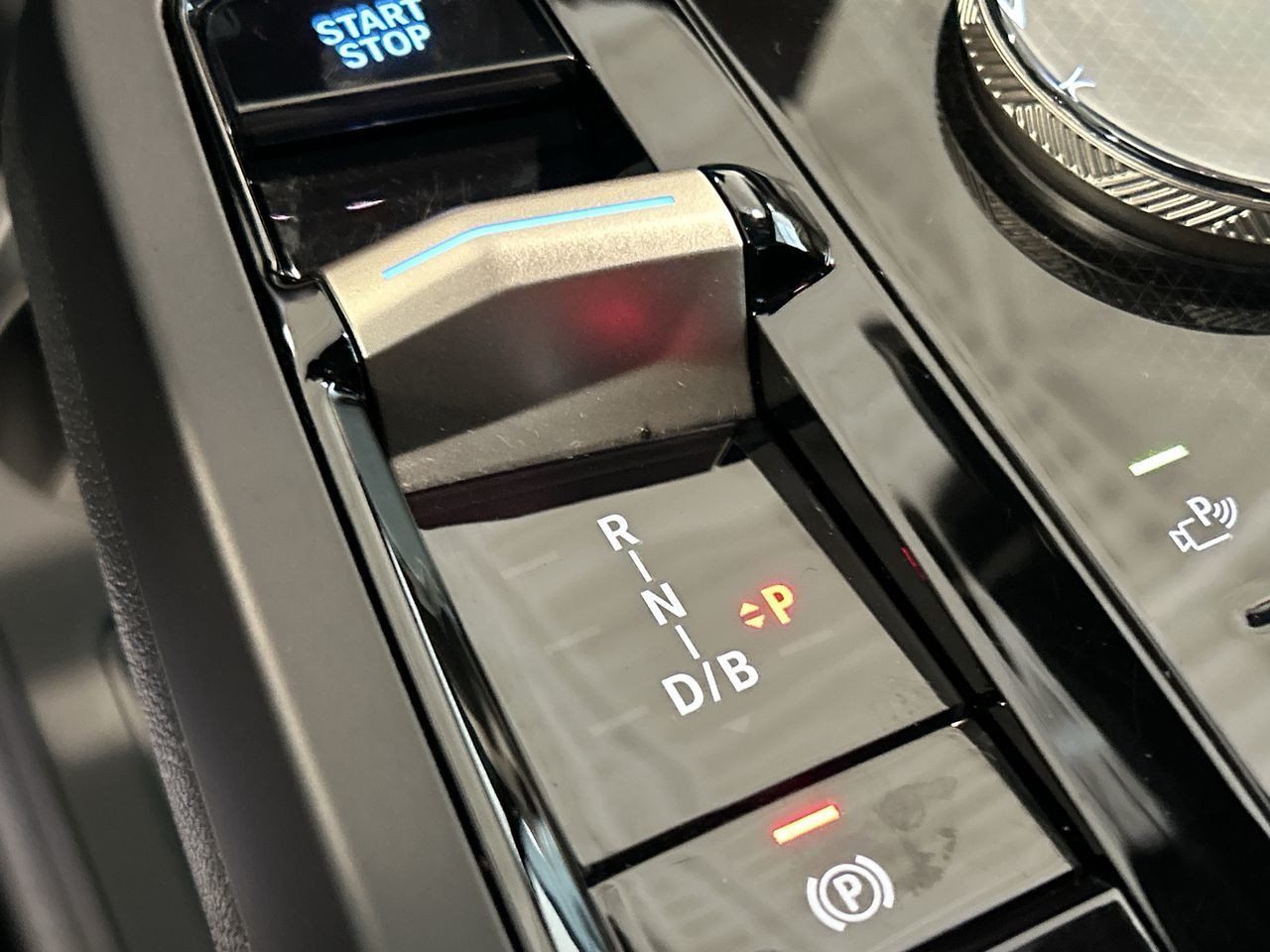 2023 BMW iX in Aurora, Ontario