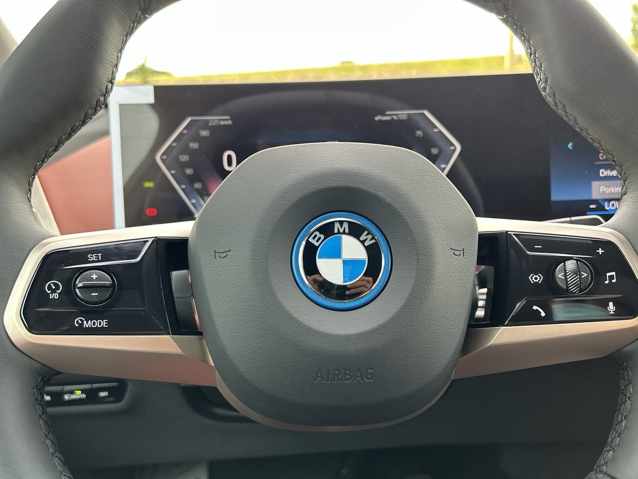 2024 BMW iX
