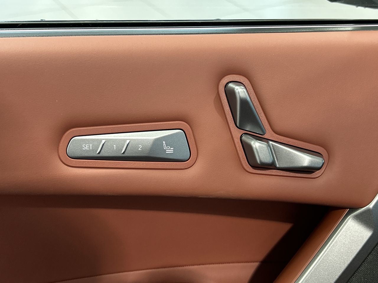 2026 BMW IX in Aurora, Ontario