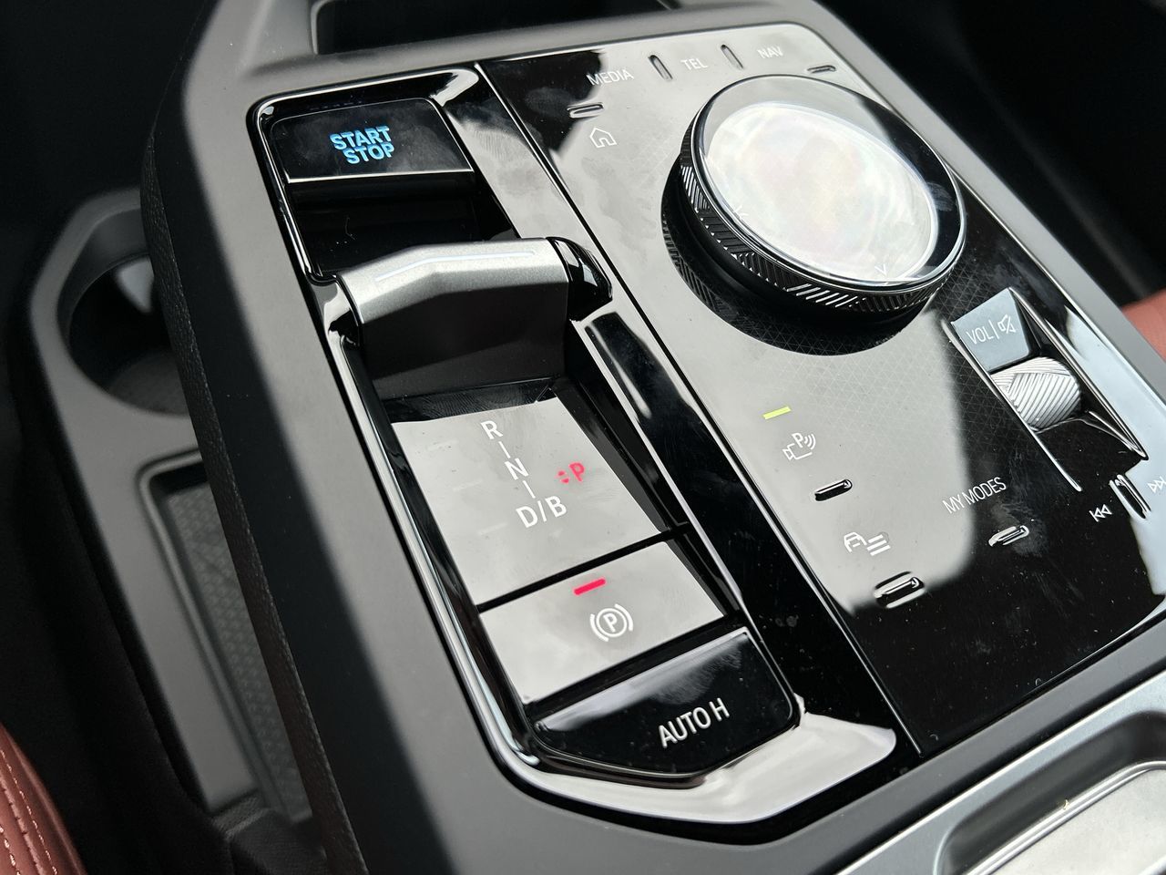 2026 BMW IX in Aurora, Ontario