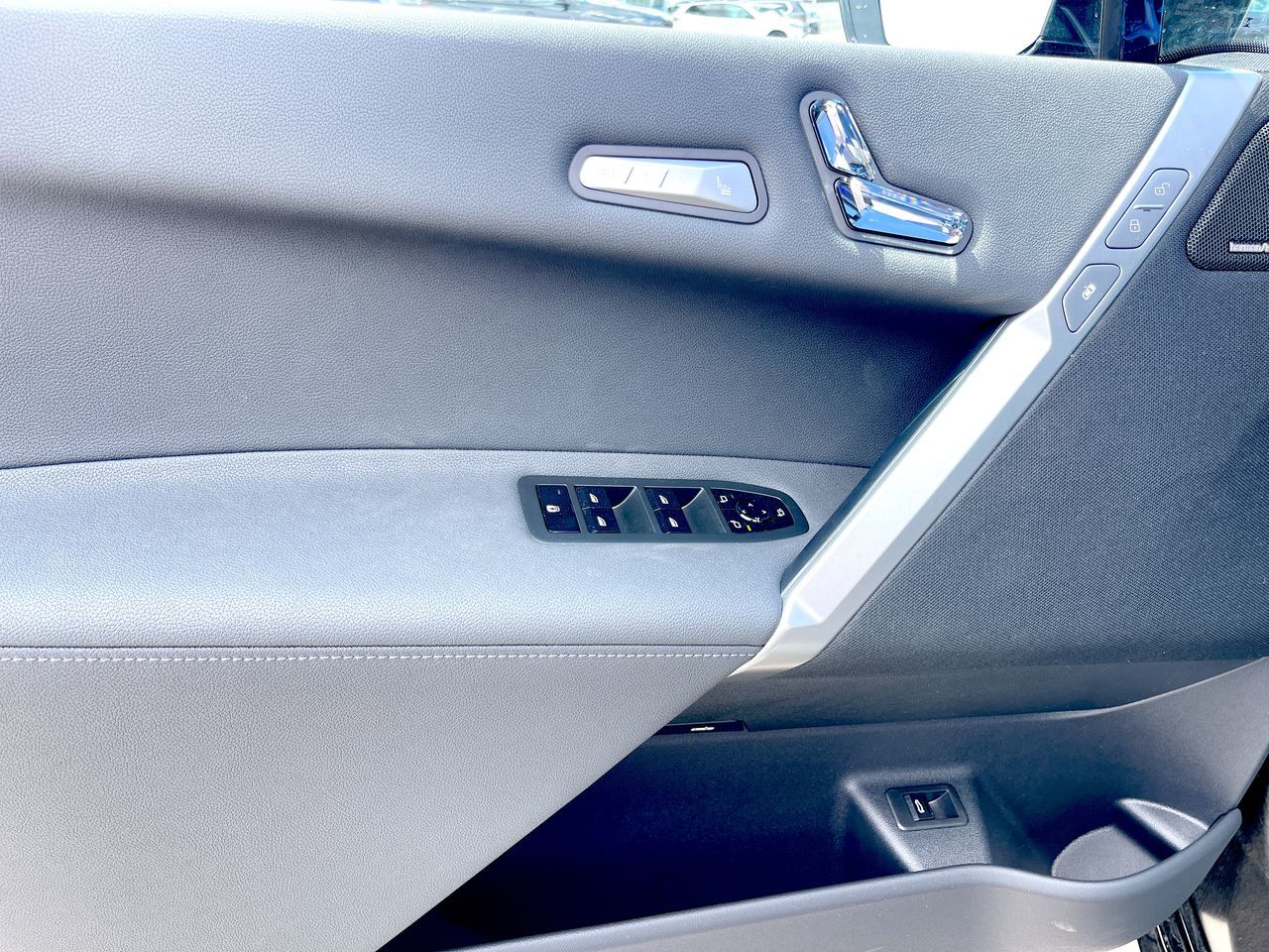 2026 BMW iX in Aurora, Ontario