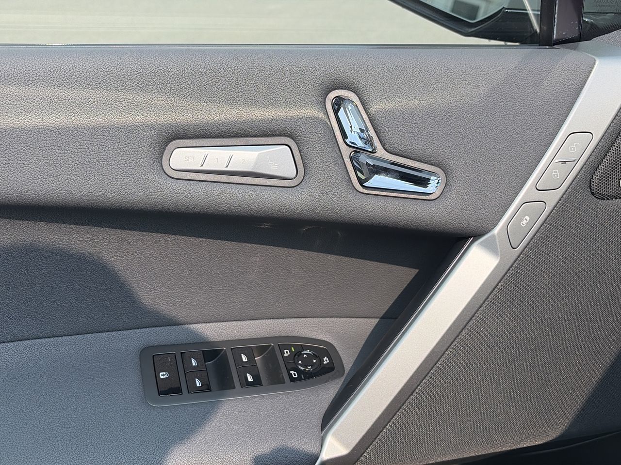 2026 BMW iX