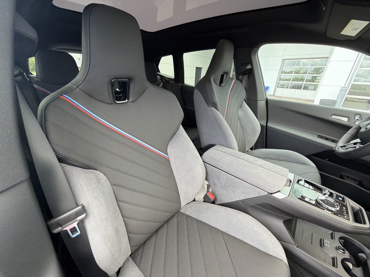 2026 BMW iX