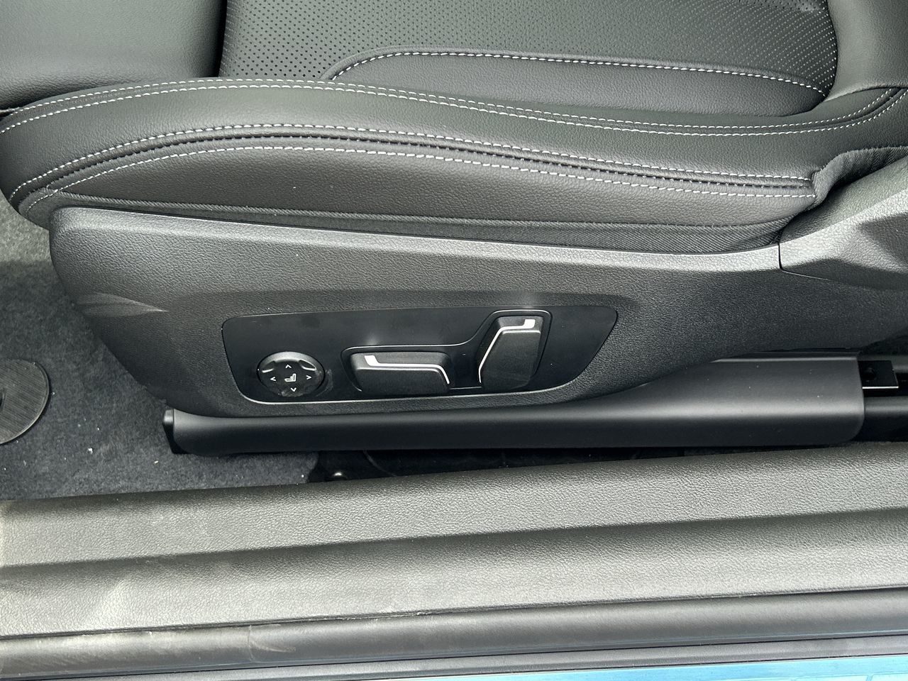 BMW M240i  2024 à Aurora, Ontario