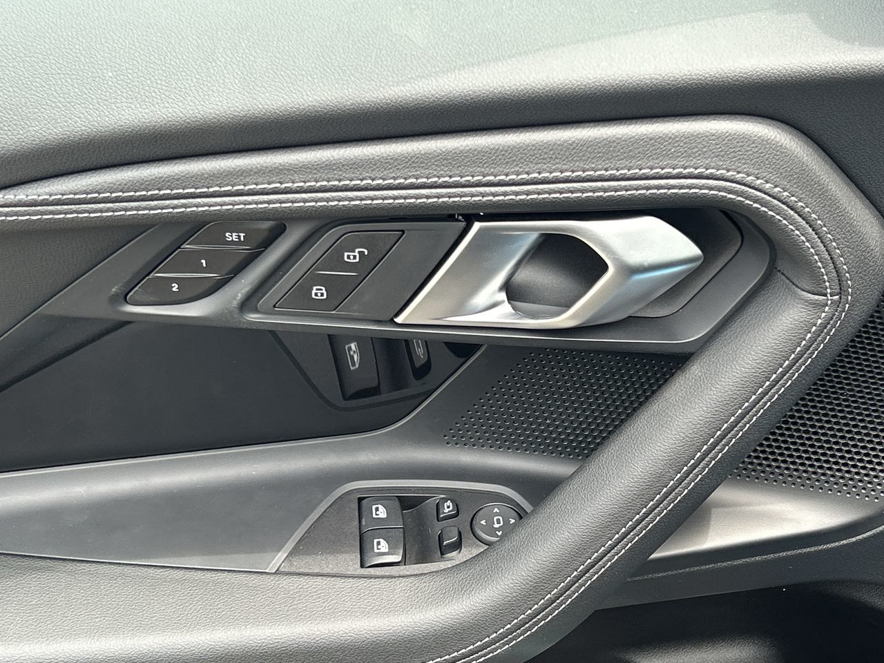 BMW M240i  2024 à Aurora, Ontario