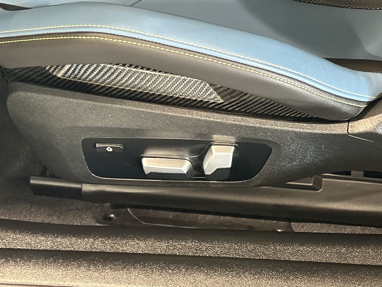 2024 BMW M4 in Aurora, Ontario