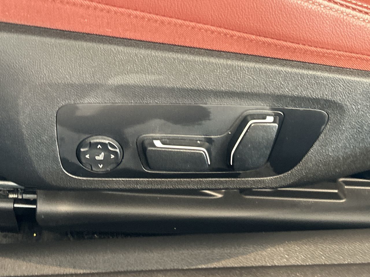 2025 BMW M440i