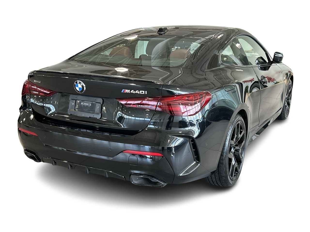 2025 BMW M440i