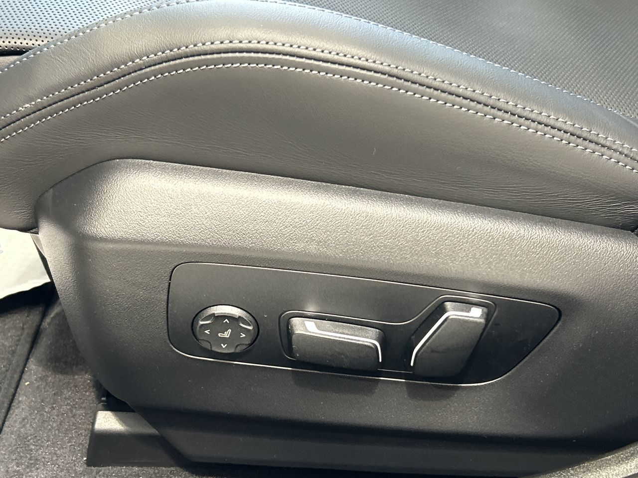 2026 BMW M5 Touring in Aurora, Ontario