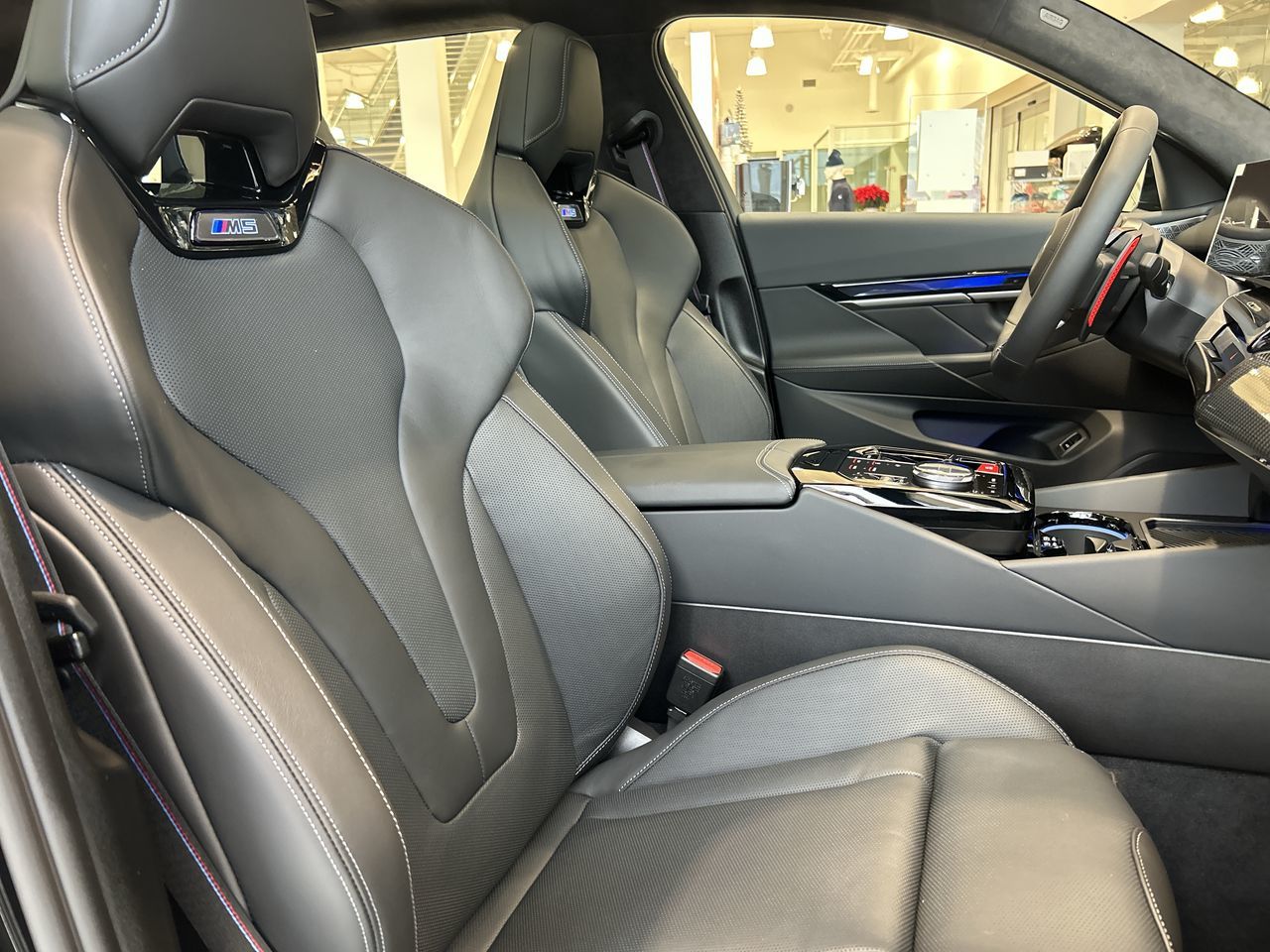 2026 BMW M5 Touring in Aurora, Ontario