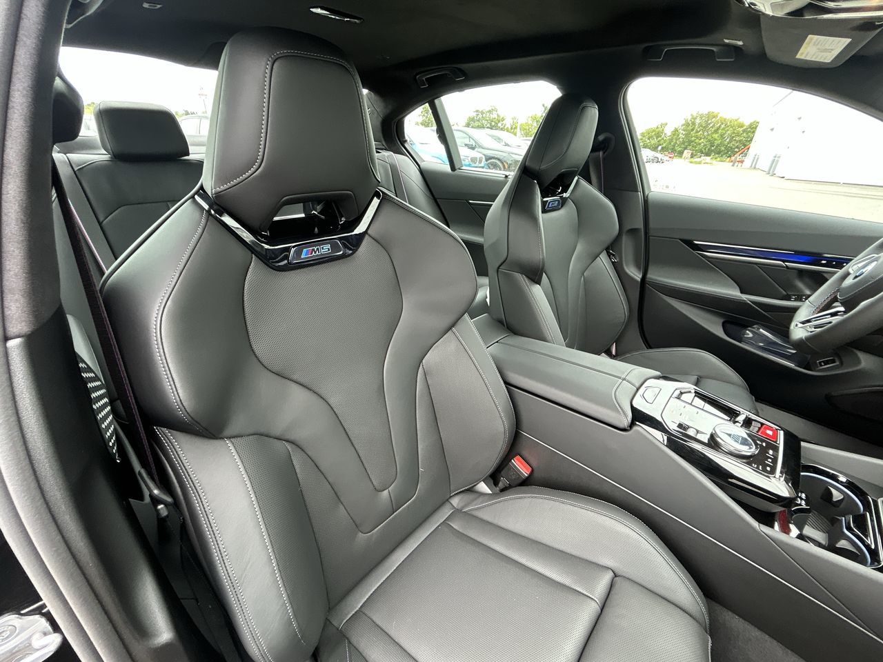 BMW M5  2026 à Aurora, Ontario