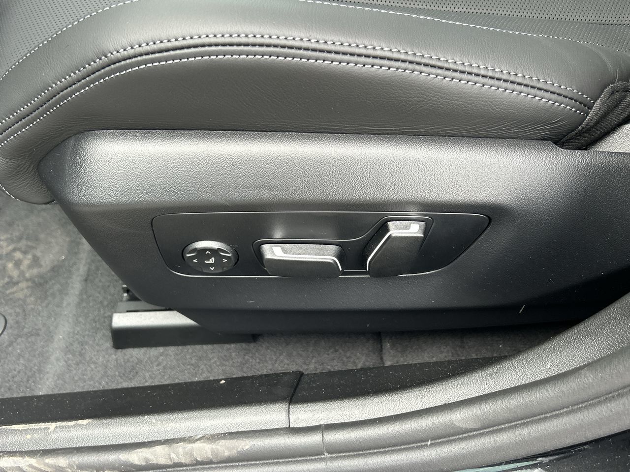 BMW M5  2026 à Aurora, Ontario