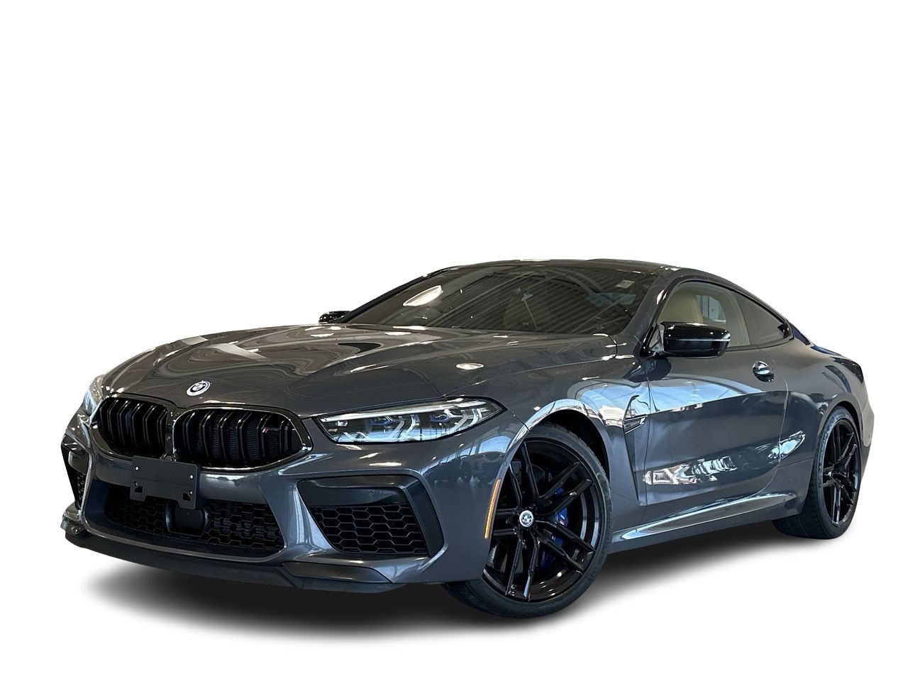 2022 BMW M8