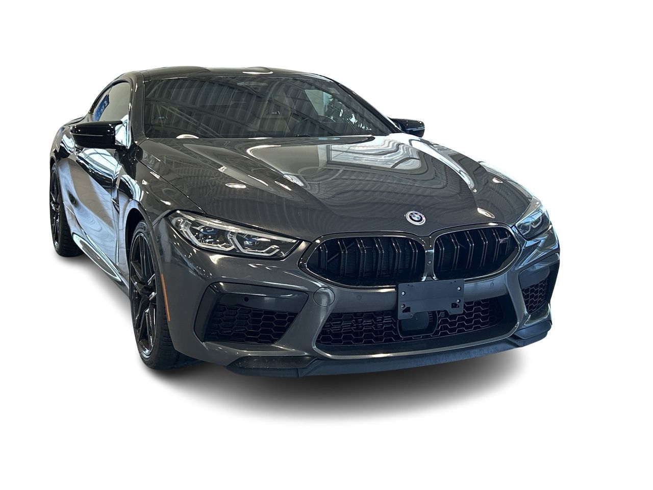 2022 BMW M8