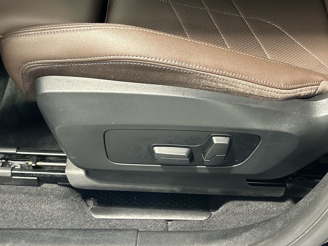 BMW X1  2023 à Aurora, Ontario