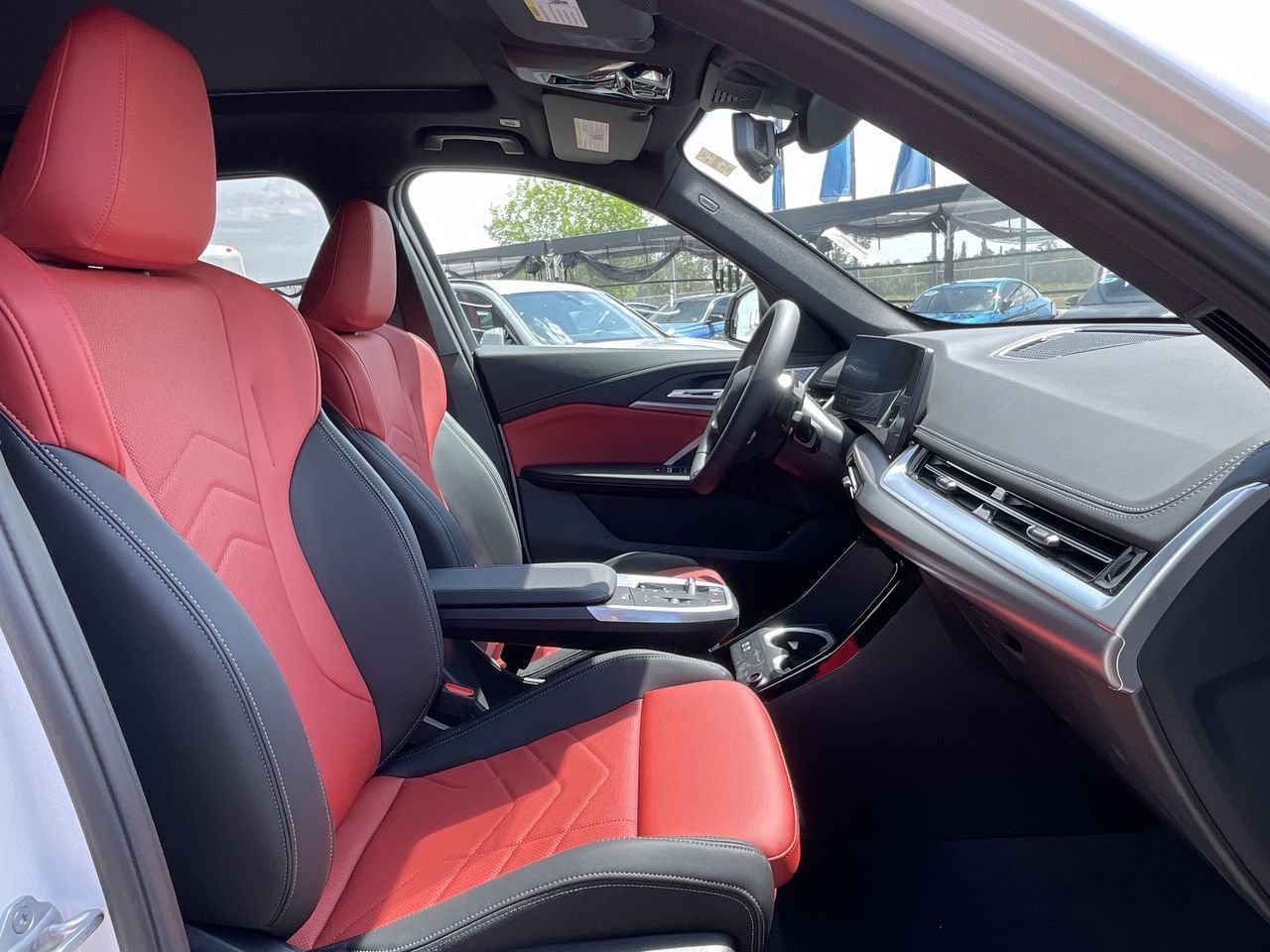 2025 BMW X1