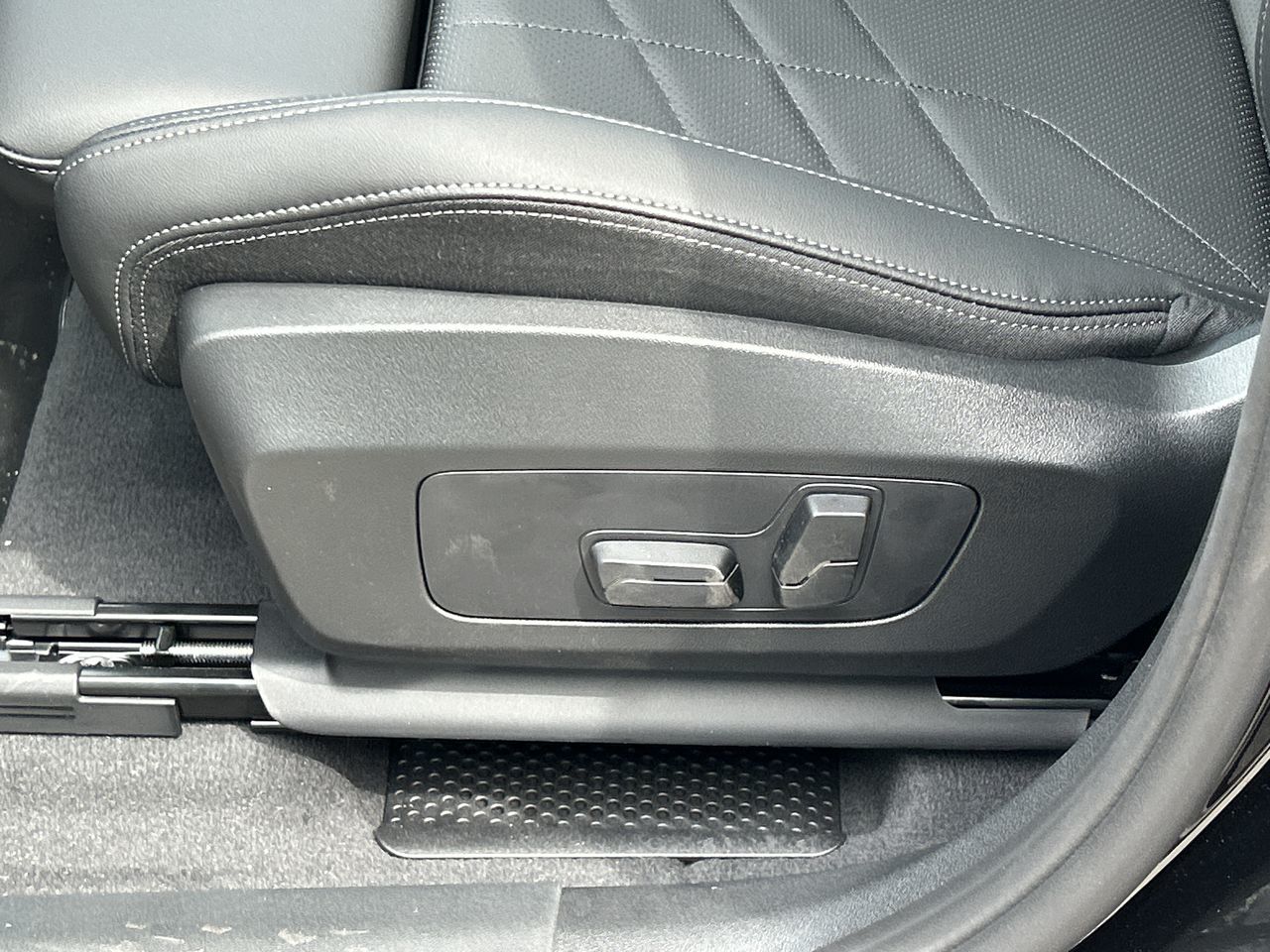 2026 BMW X1 in Aurora, Ontario