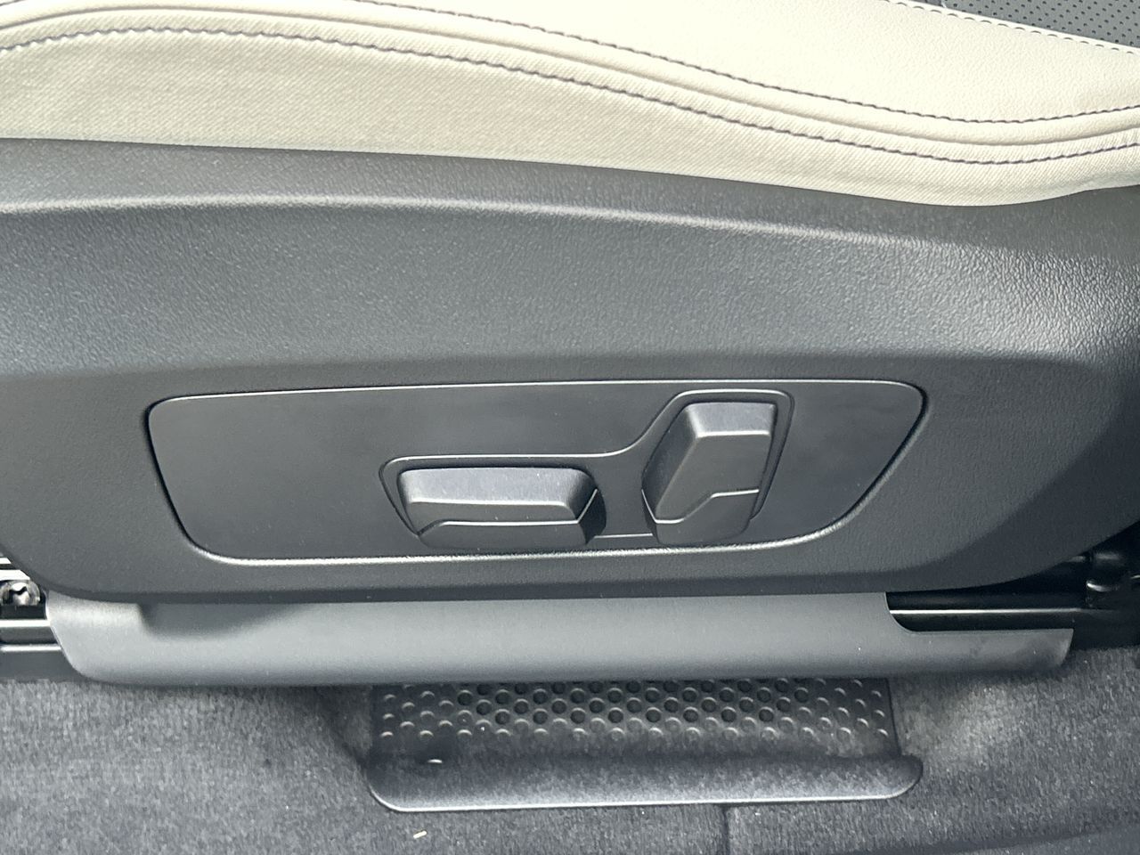 BMW X1  2027 à Aurora, Ontario