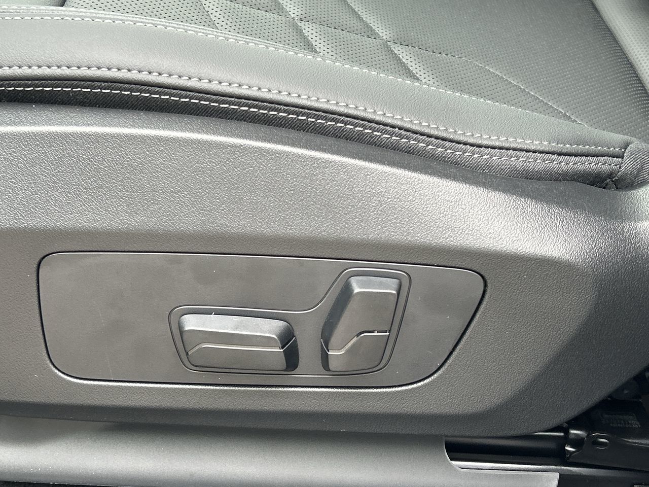 2027 BMW X1