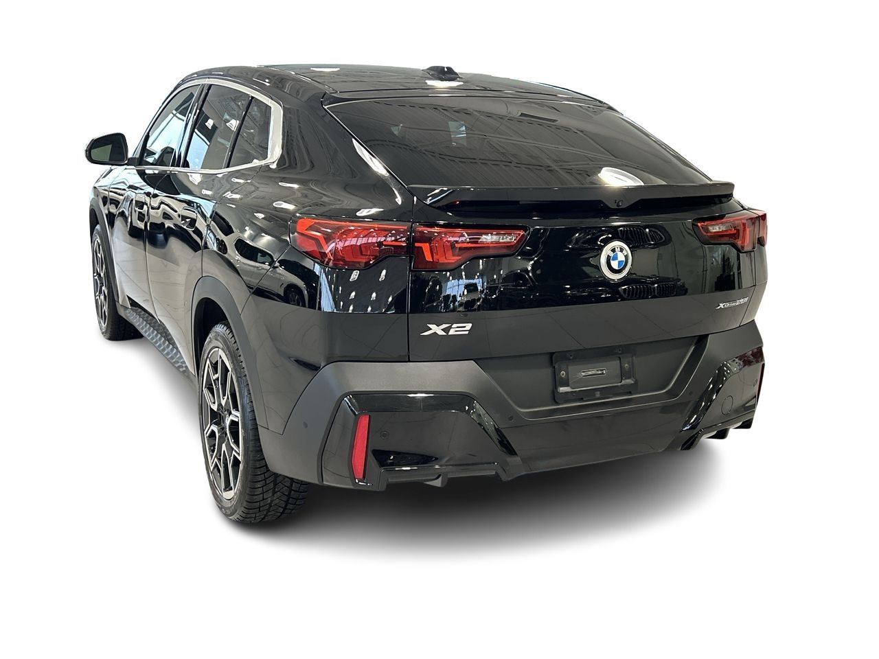 2025 BMW X2 in Aurora, Ontario