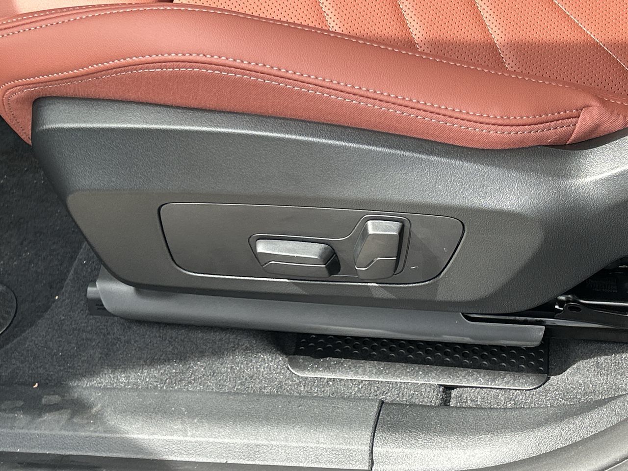 2026 BMW X2 in Aurora, Ontario