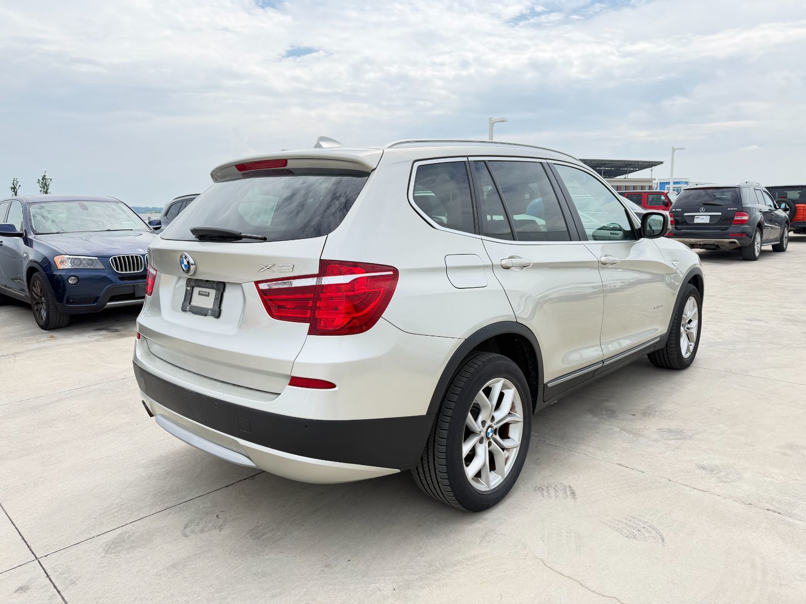 2011 BMW X3 XDRIVE28I in Aurora, Ontario
