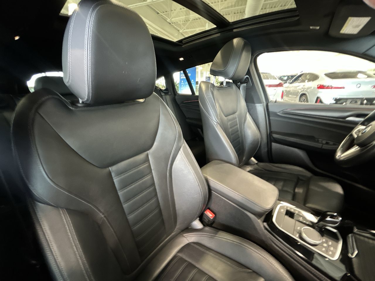 2022 BMW X4 in Aurora, Ontario