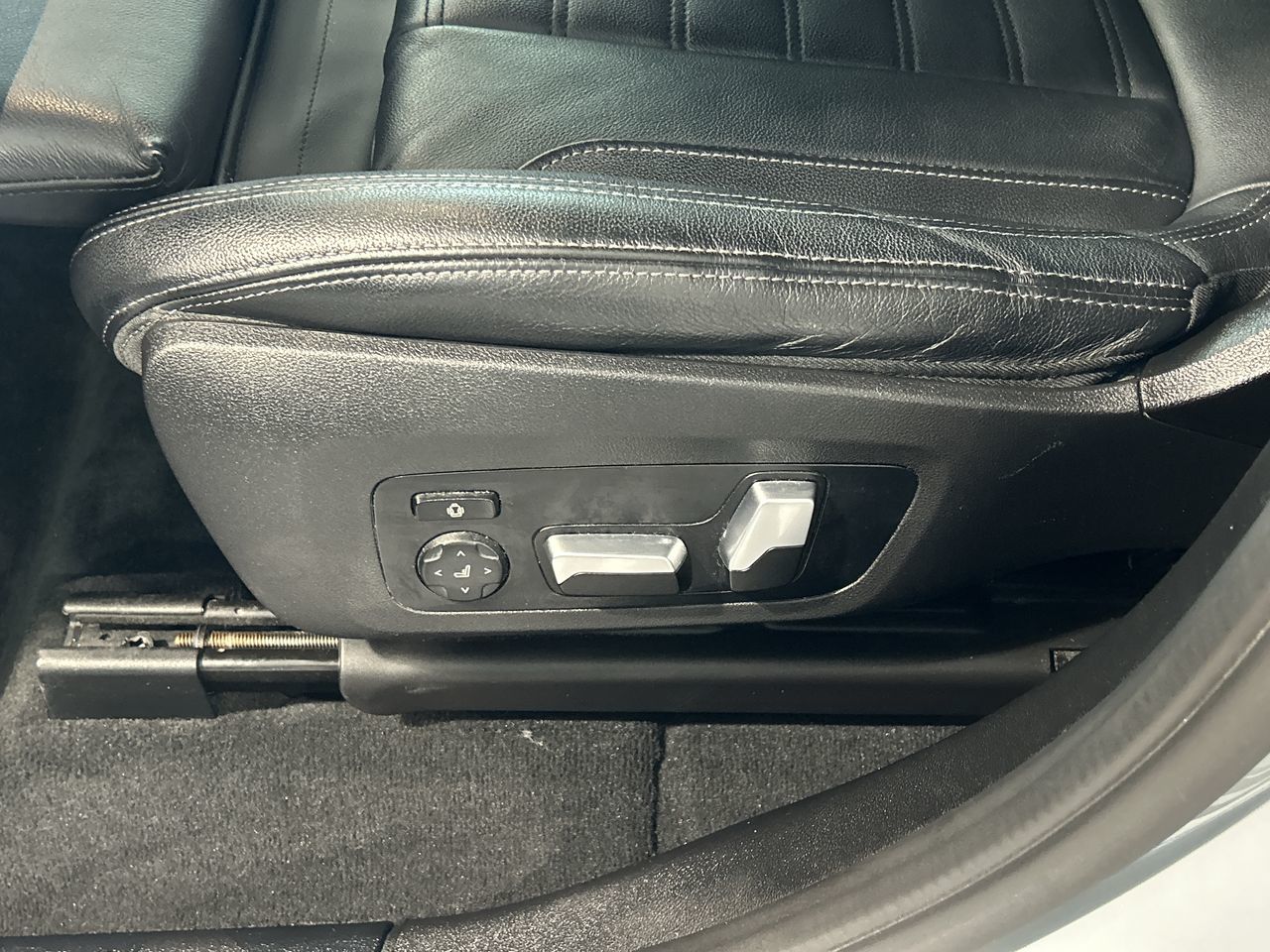 2022 BMW X4 in Aurora, Ontario