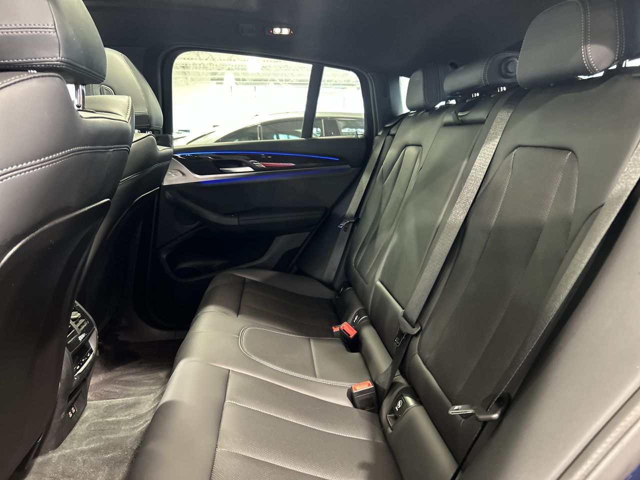 BMW X4  2022 à Aurora, Ontario