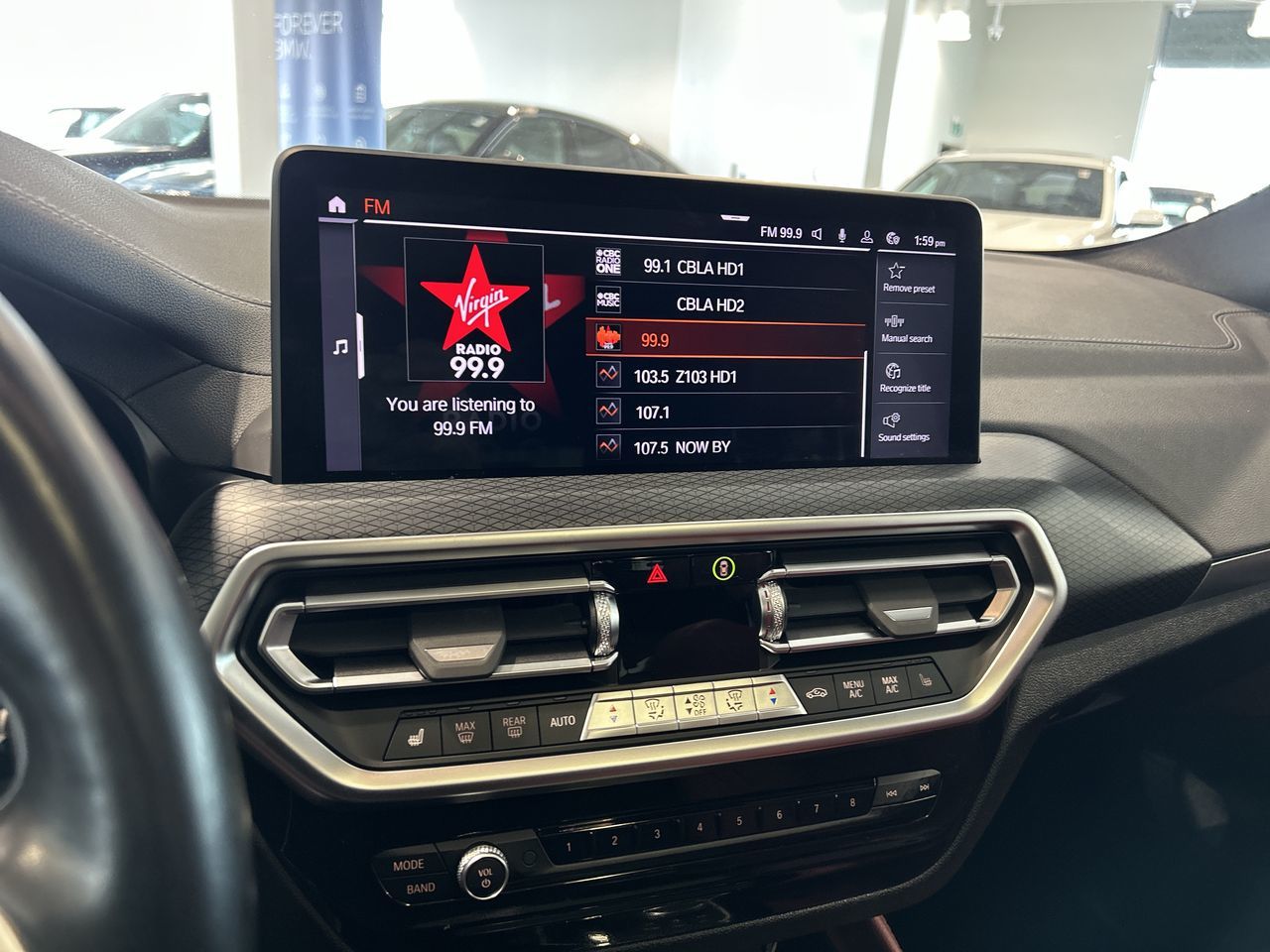 BMW X4  2022 à Aurora, Ontario