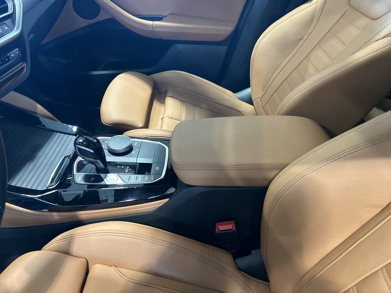 2023 BMW X4 in Aurora, Ontario