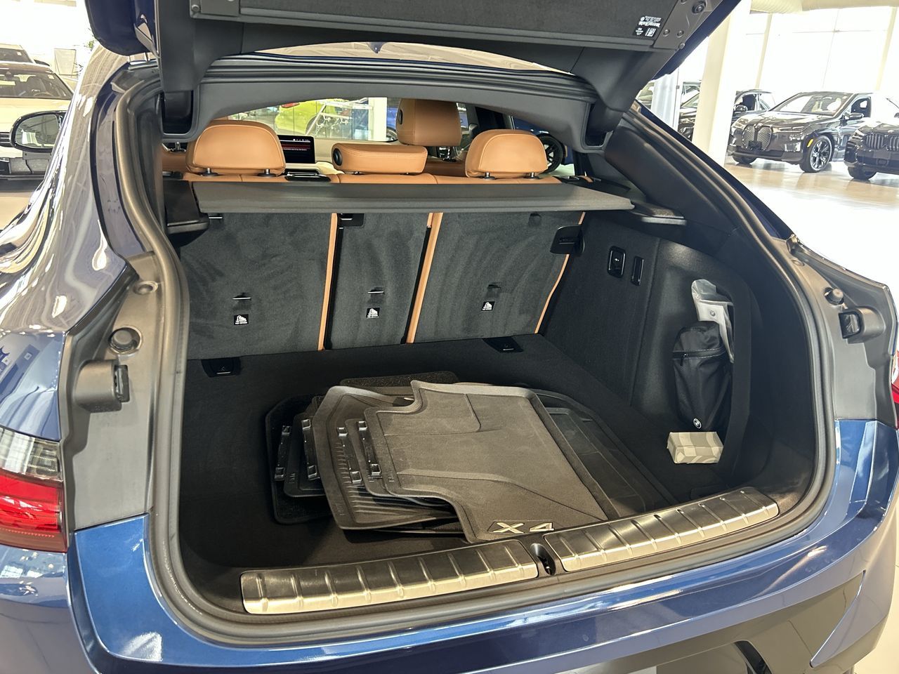2023 BMW X4 in Aurora, Ontario