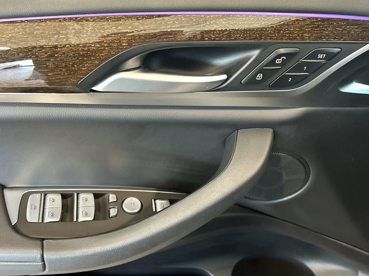 2023 BMW X4 in Aurora, Ontario