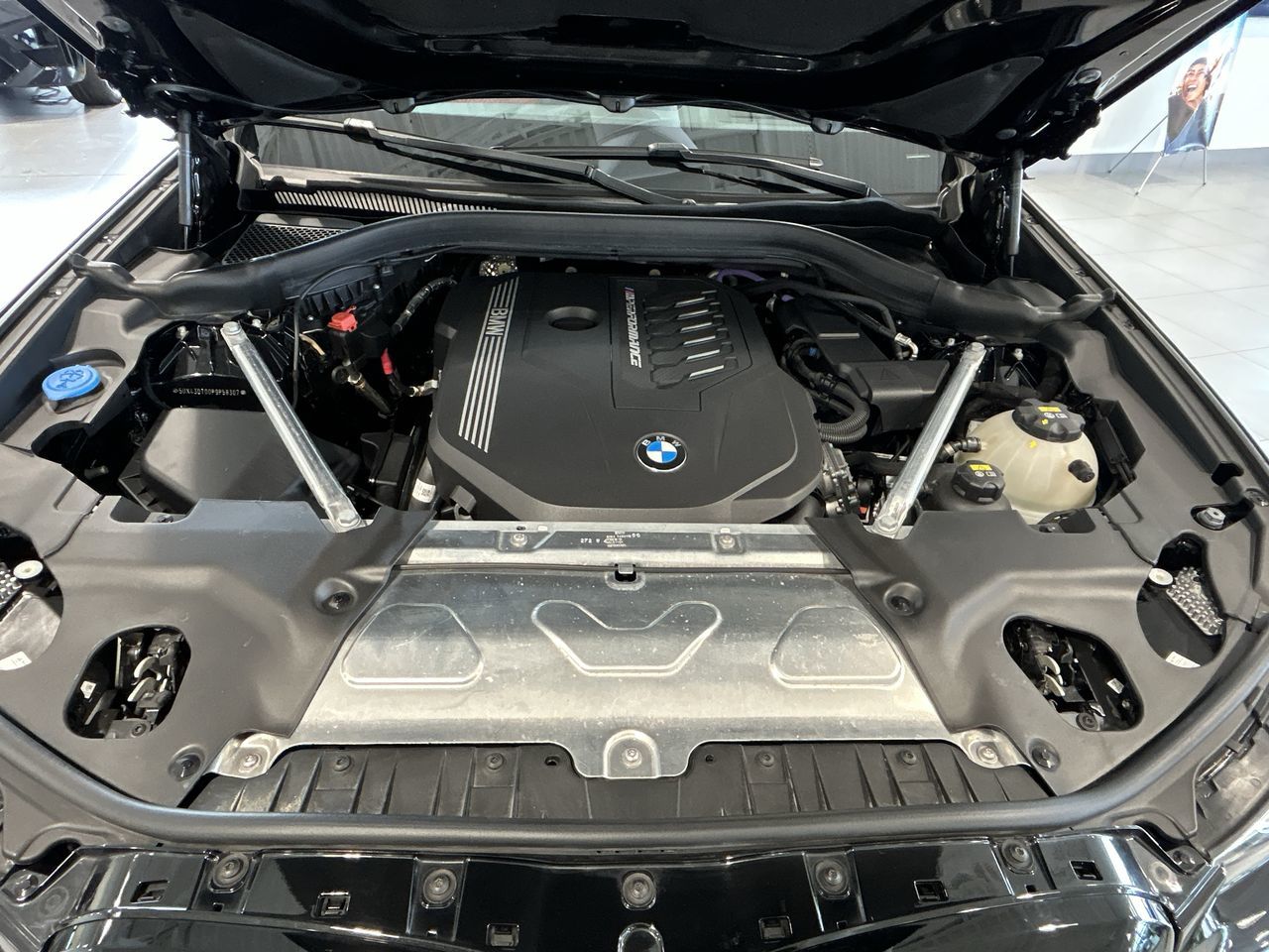 2023 BMW X4 in Aurora, Ontario