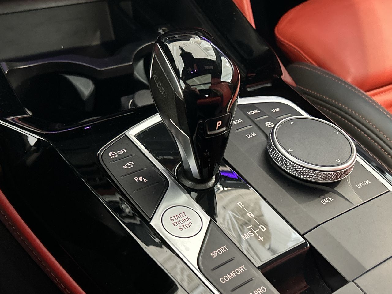 2023 BMW X4 in Aurora, Ontario