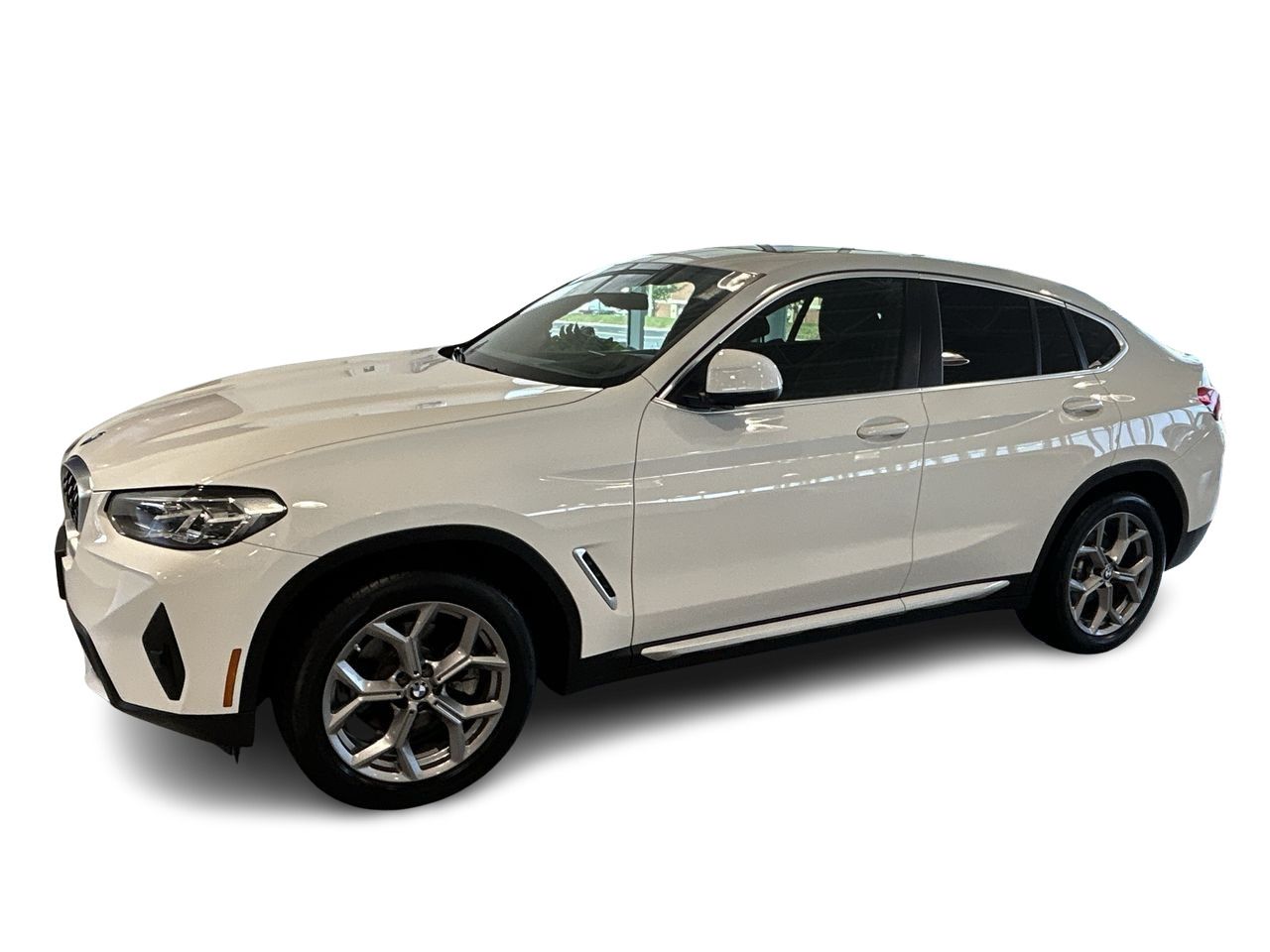 2023 BMW X4