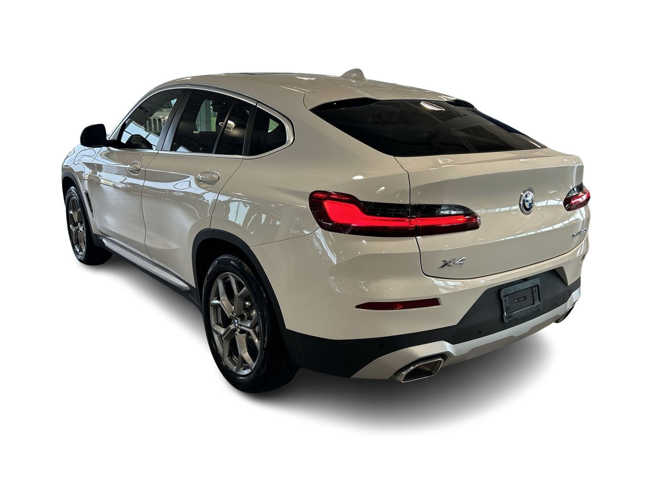 2024 BMW X4 in Aurora, Ontario