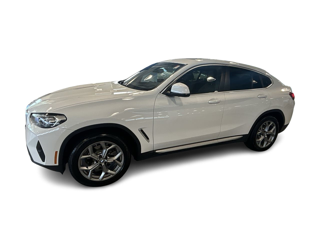 2024 BMW X4 in Aurora, Ontario