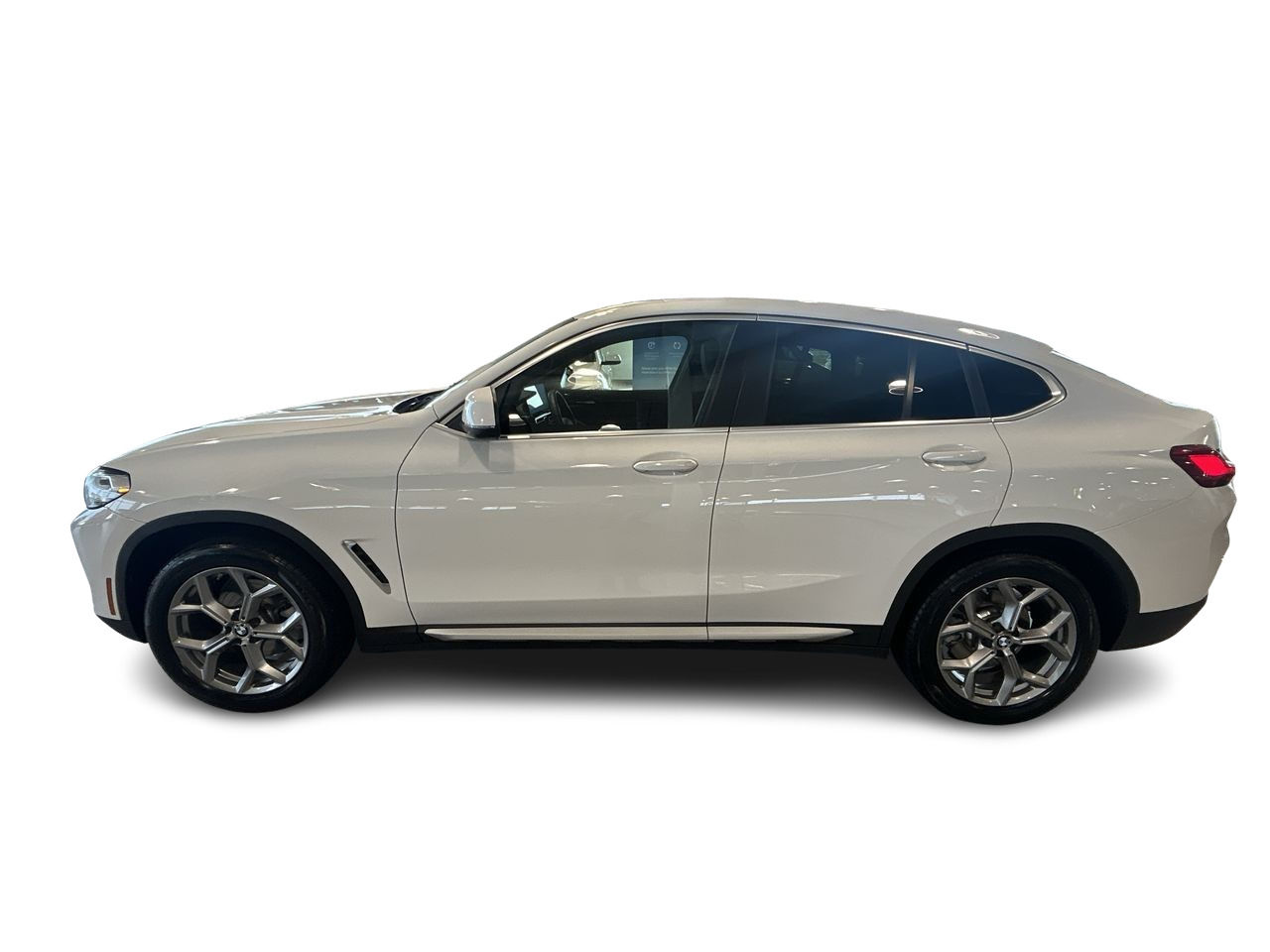 2024 BMW X4 in Aurora, Ontario