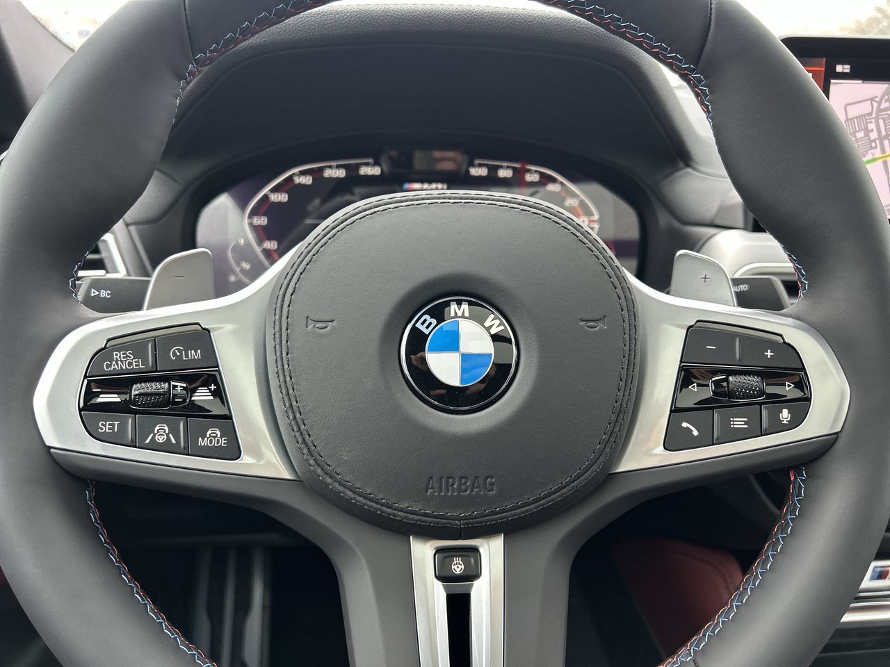 2025 BMW X4 in Aurora, Ontario