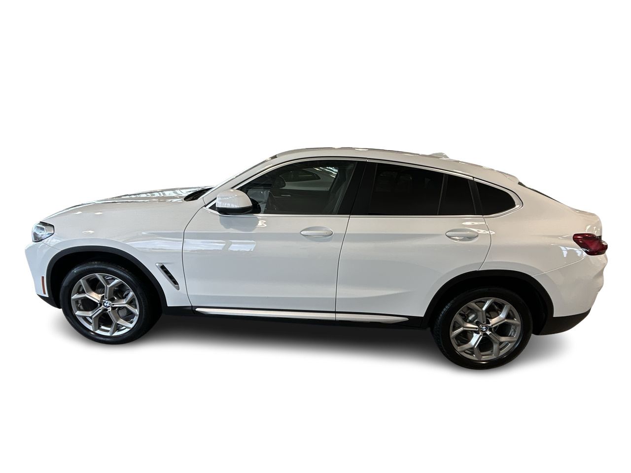 2025 BMW X4 in Aurora, Ontario