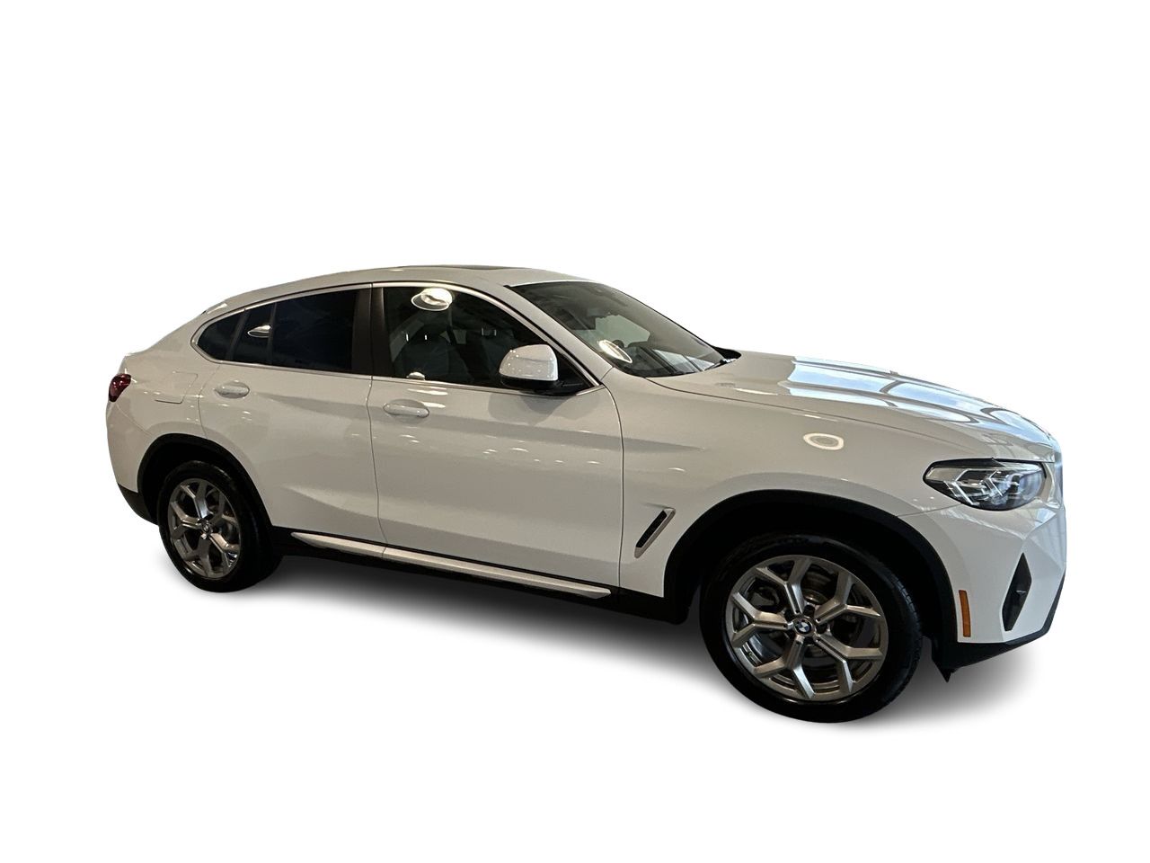 2025 BMW X4 in Aurora, Ontario