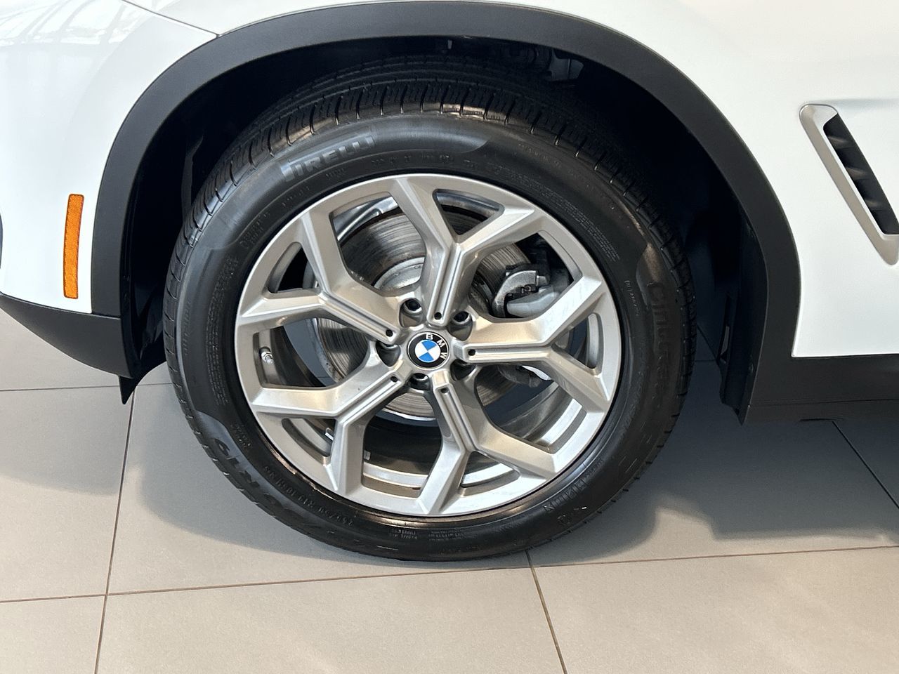 2025 BMW X4 in Aurora, Ontario