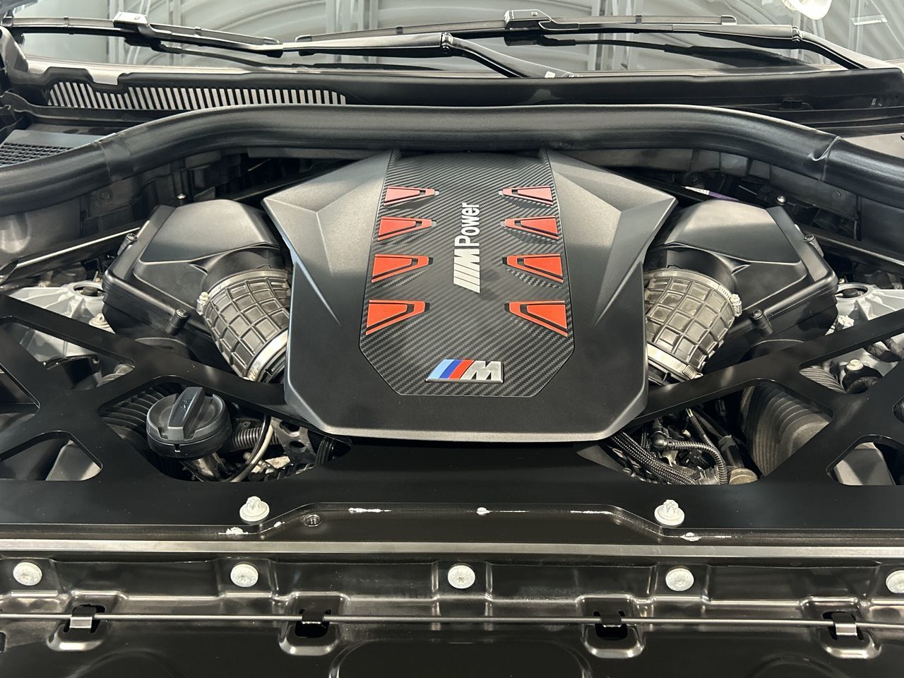 2025 BMW X5 M