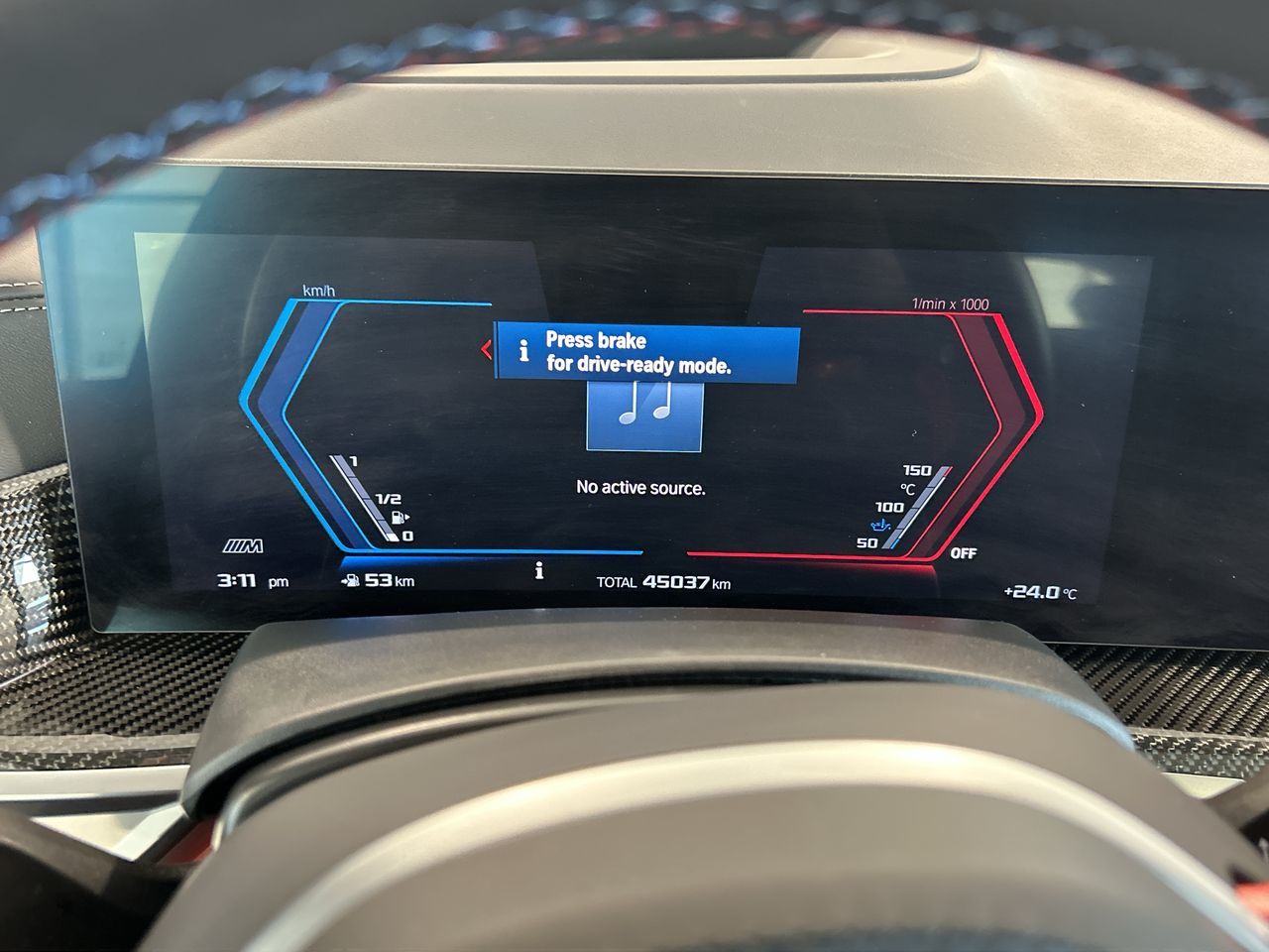 2025 BMW X5 M