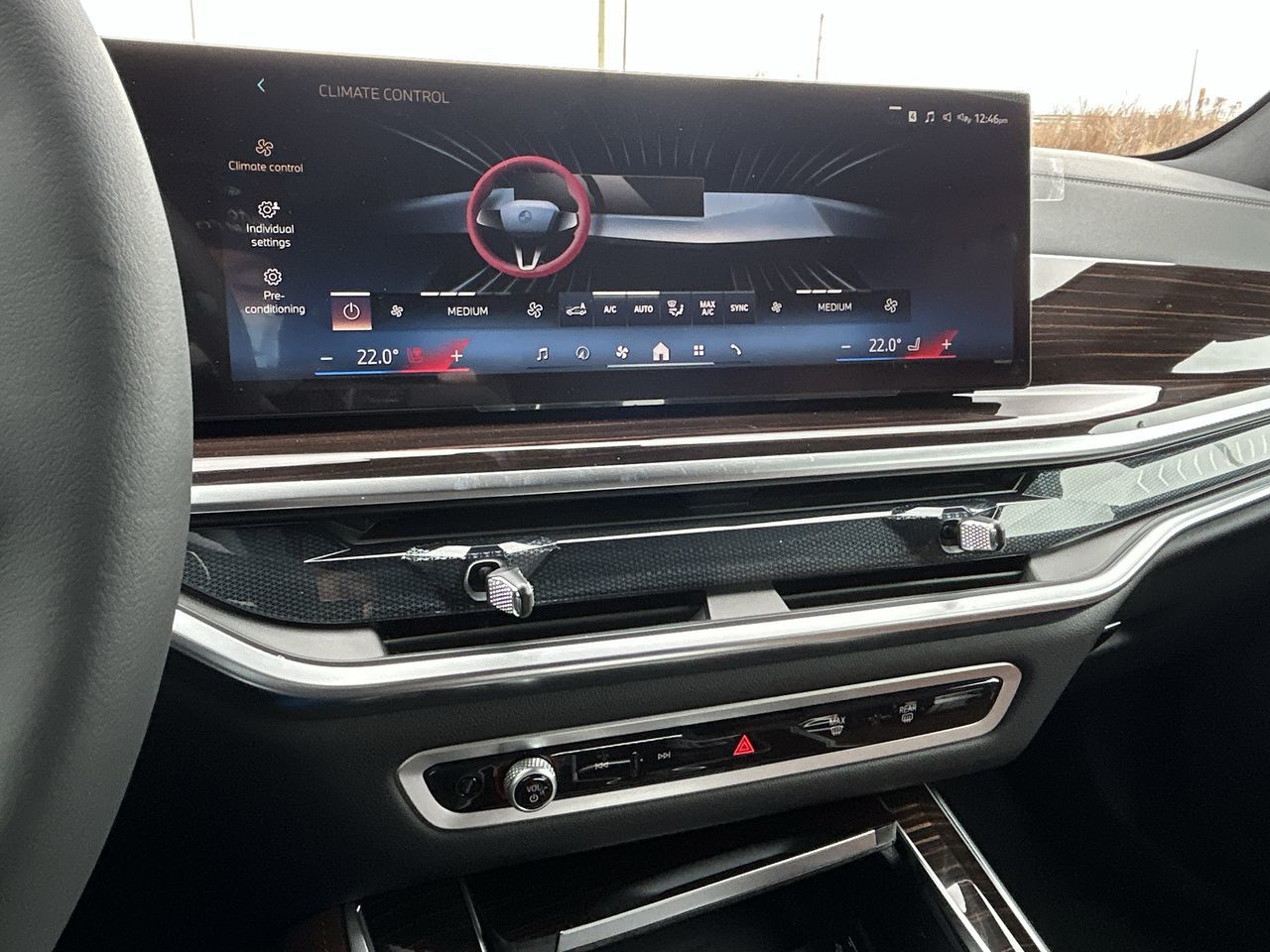 2025 BMW X5 PHEV in Aurora, Ontario