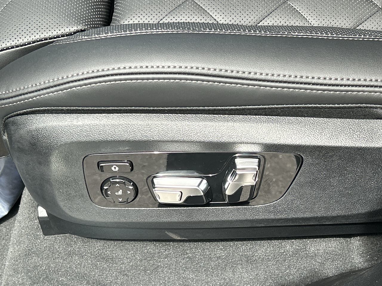 2026 BMW X5 PHEV